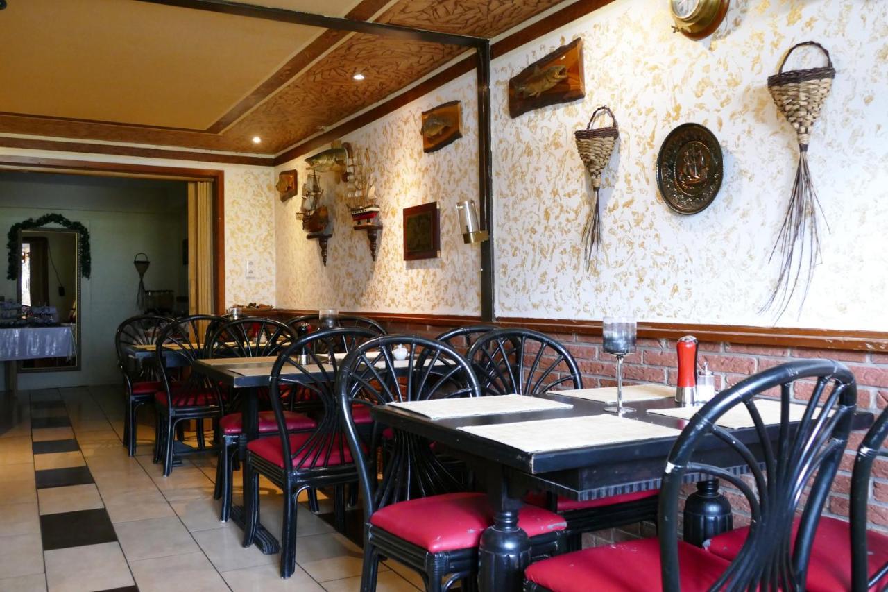 Hotel Weserstuben Bodenwerder Ngoại thất bức ảnh